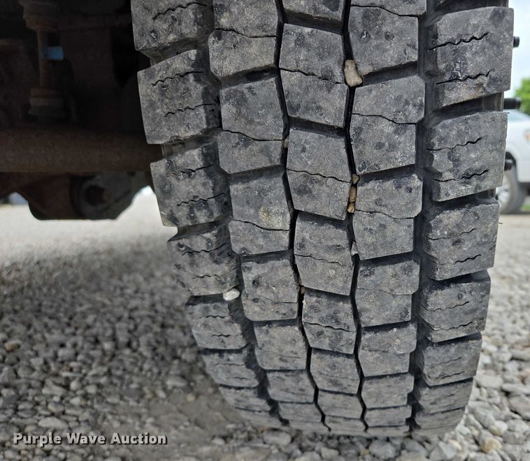 image for item EF1562 2012 Ford F450 Super Duty XL Crew Cab utility / service truck