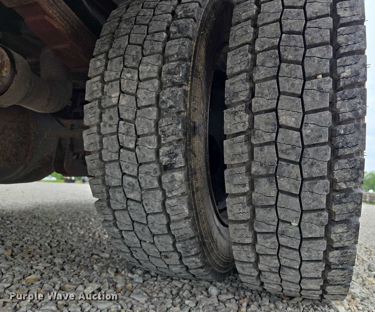 image for item EF1562 2012 Ford F450 Super Duty XL Crew Cab utility / service truck