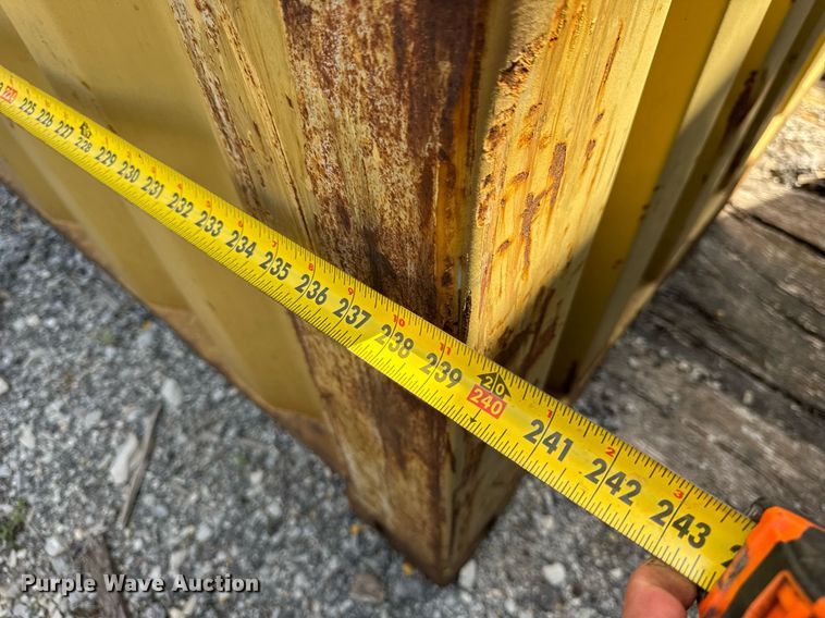 image for item EF2011 CIMC shipping container