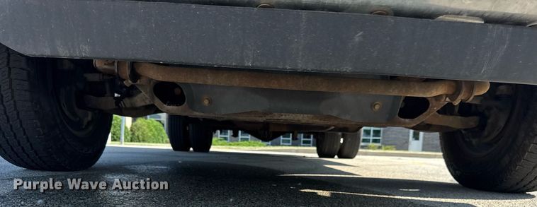 image for item EF2052 2007 Chevrolet Express box truck