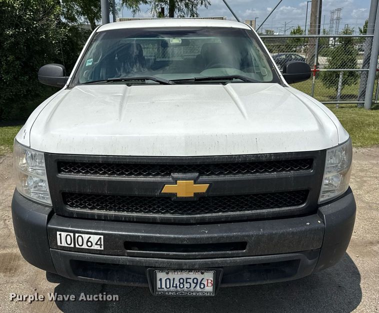 image for item EF2059 2012 Chevrolet Silverado 1500 Ext. Cab pickup truck