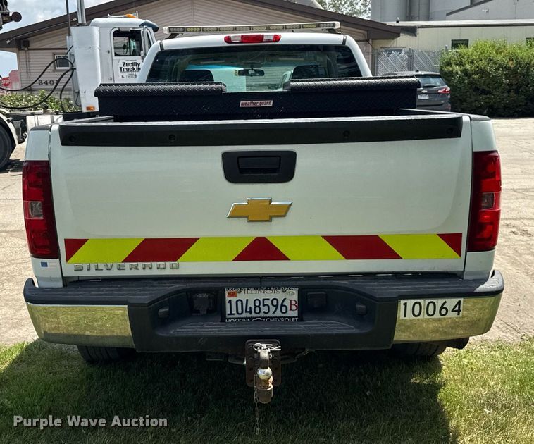 image for item EF2059 2012 Chevrolet Silverado 1500 Ext. Cab pickup truck