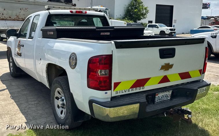image for item EF2059 2012 Chevrolet Silverado 1500 Ext. Cab pickup truck