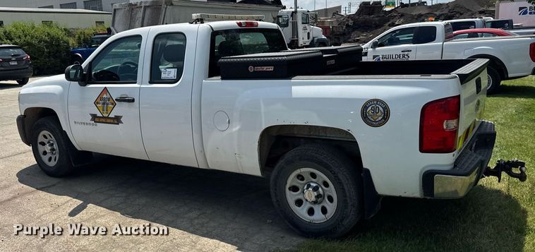 image for item EF2059 2012 Chevrolet Silverado 1500 Ext. Cab pickup truck