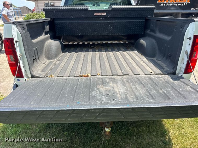 image for item EF2059 2012 Chevrolet Silverado 1500 Ext. Cab pickup truck