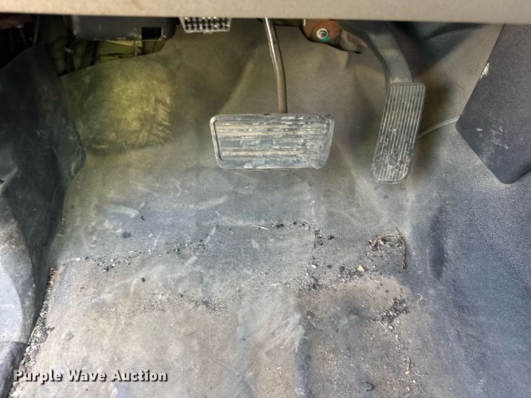 image for item EF2059 2012 Chevrolet Silverado 1500 Ext. Cab pickup truck