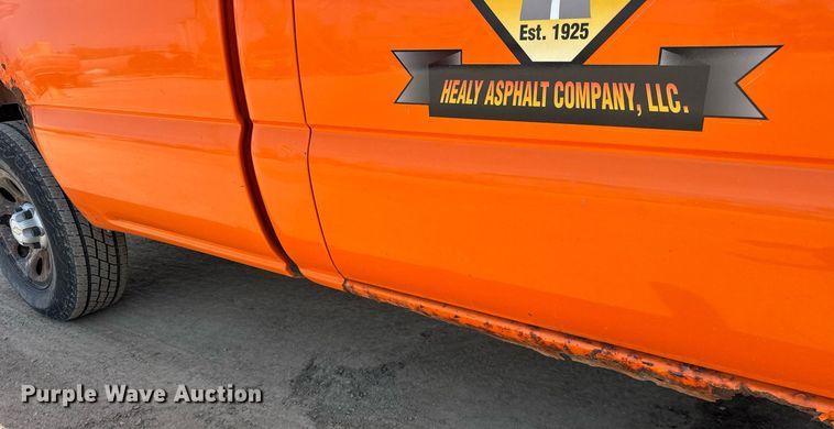 image for item EF2061 2006 Chevrolet Silverado 1500 pickup truck