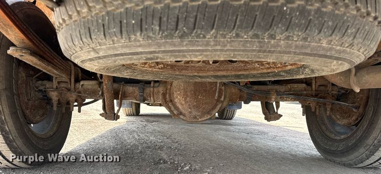 image for item EF2061 2006 Chevrolet Silverado 1500 pickup truck