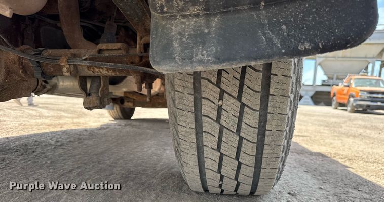 image for item EF2061 2006 Chevrolet Silverado 1500 pickup truck