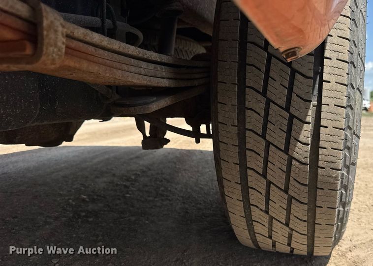 image for item EF2061 2006 Chevrolet Silverado 1500 pickup truck