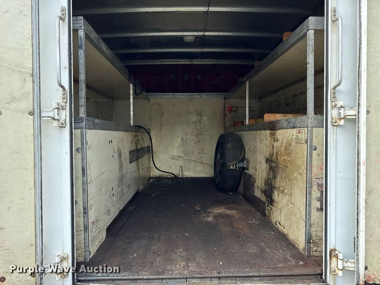 image for item EF2069 2007 Chevrolet Express box truck