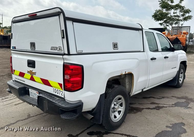 image for item EF2071 2016 Chevrolet Silverado 1500 Double Cab pickup truck