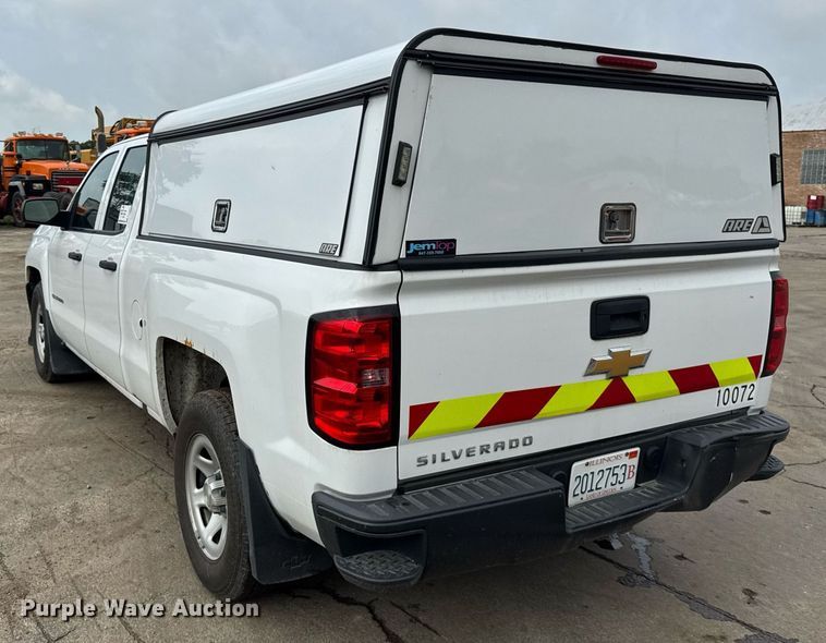 image for item EF2071 2016 Chevrolet Silverado 1500 Double Cab pickup truck