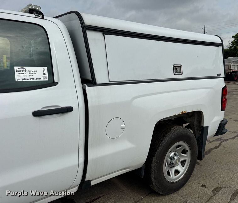 image for item EF2071 2016 Chevrolet Silverado 1500 Double Cab pickup truck