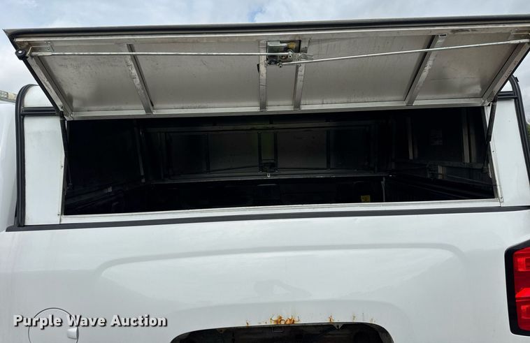 image for item EF2071 2016 Chevrolet Silverado 1500 Double Cab pickup truck