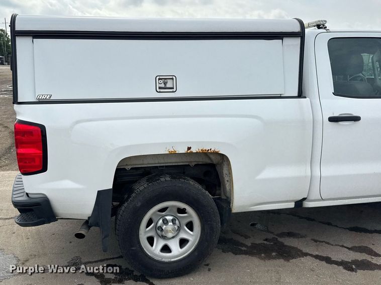 image for item EF2071 2016 Chevrolet Silverado 1500 Double Cab pickup truck