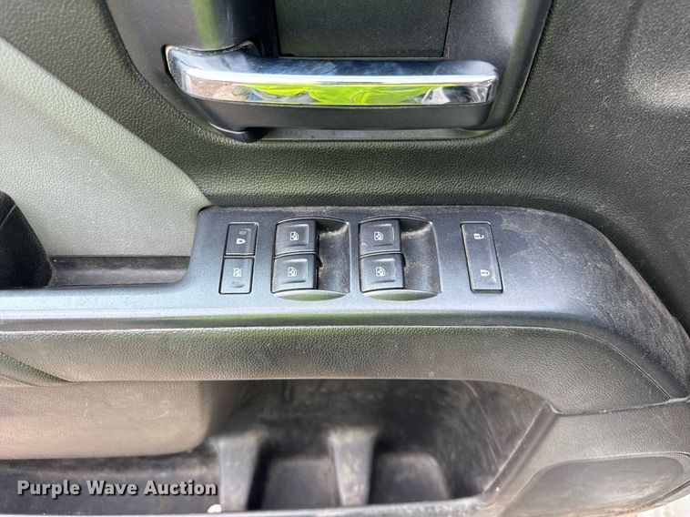 image for item EF2071 2016 Chevrolet Silverado 1500 Double Cab pickup truck