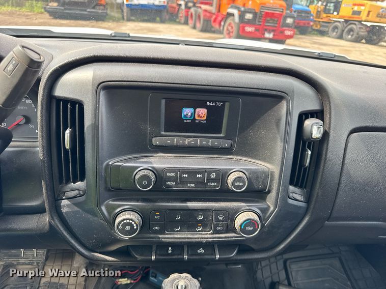 image for item EF2071 2016 Chevrolet Silverado 1500 Double Cab pickup truck