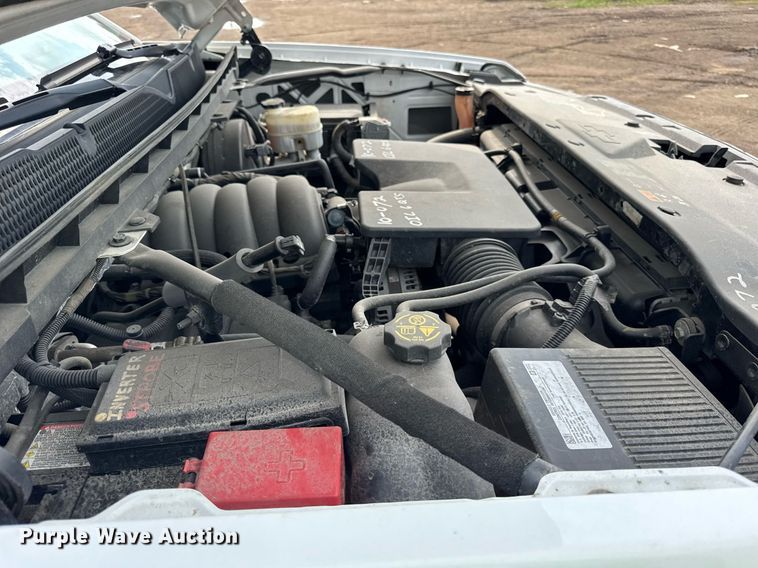 image for item EF2071 2016 Chevrolet Silverado 1500 Double Cab pickup truck