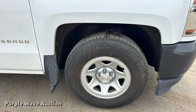 image for item EF2071 2016 Chevrolet Silverado 1500 Double Cab pickup truck