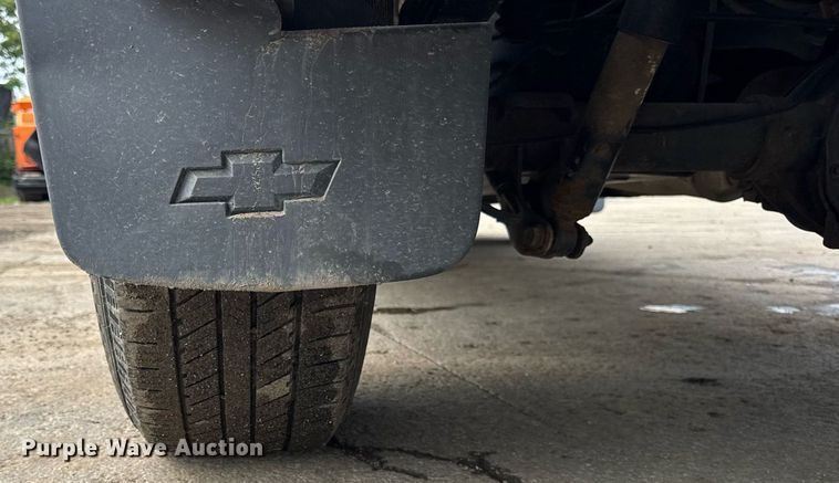 image for item EF2071 2016 Chevrolet Silverado 1500 Double Cab pickup truck