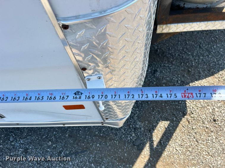 image for item EG1026 2007 Middlebury Trailers MST7X14TA2 enclosed cargo trailer