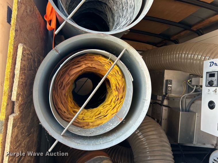 image for item EG1026 2007 Middlebury Trailers MST7X14TA2 enclosed cargo trailer