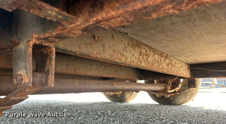 image for item EG1026 2007 Middlebury Trailers MST7X14TA2 enclosed cargo trailer