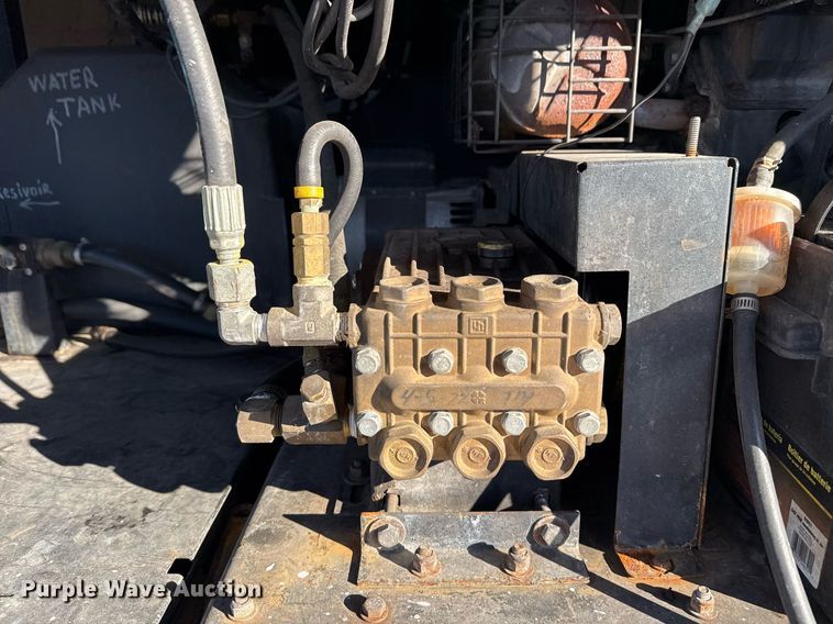 image for item EG2473 2015 C&W 7-42-VT-7K-2 pressure washer trailer