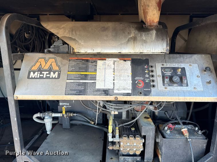 image for item EG2473 2015 C&W 7-42-VT-7K-2 pressure washer trailer