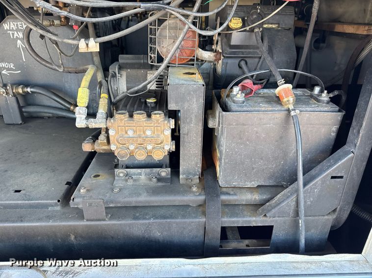 image for item EG2473 2015 C&W 7-42-VT-7K-2 pressure washer trailer