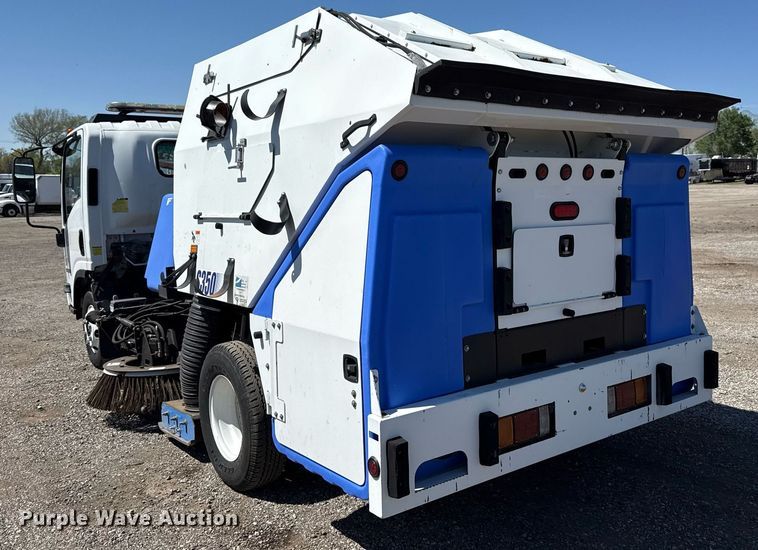 image for item EG5757 2010 Isuzu NPR HD street sweeper truck