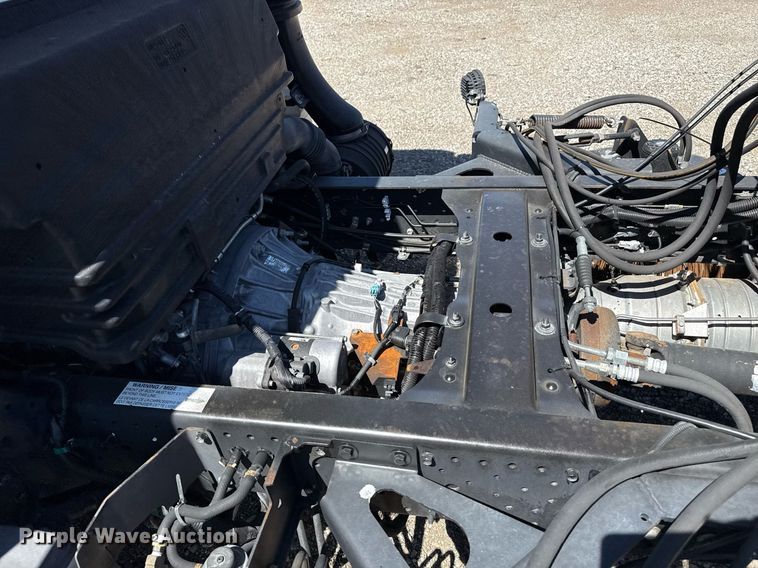 image for item EG5757 2010 Isuzu NPR HD street sweeper truck