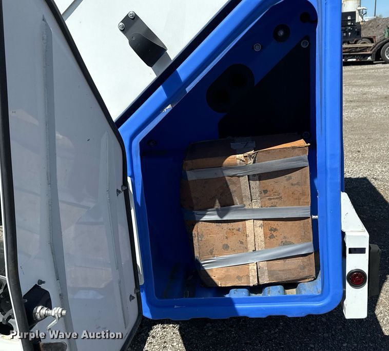 image for item EG5757 2010 Isuzu NPR HD street sweeper truck