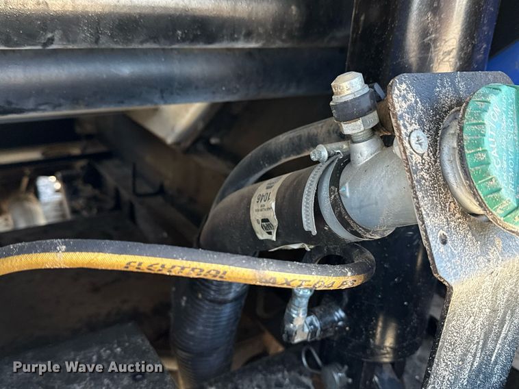 image for item EG5757 2010 Isuzu NPR HD street sweeper truck