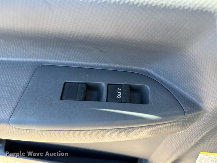 image for item EG5757 2010 Isuzu NPR HD street sweeper truck