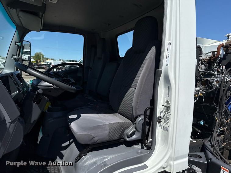 image for item EG5757 2010 Isuzu NPR HD street sweeper truck