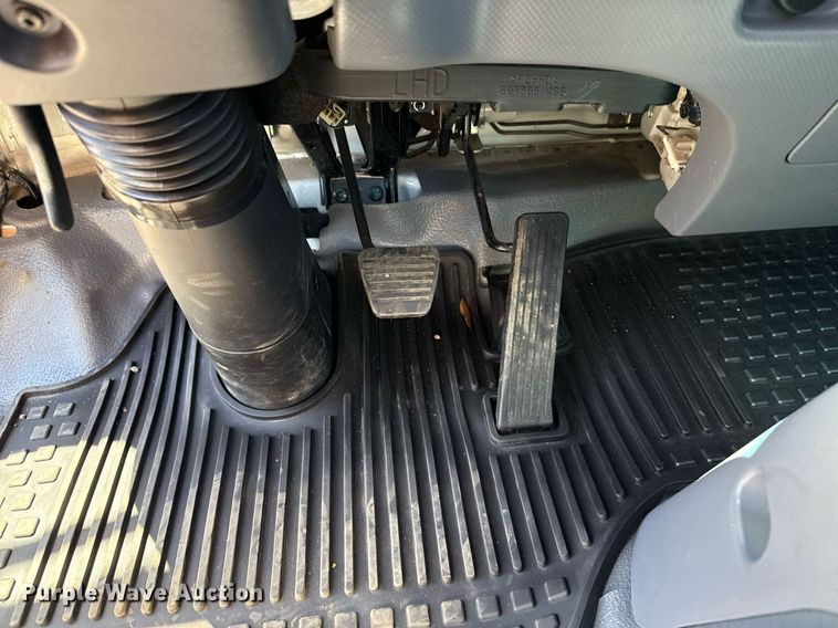 image for item EG5757 2010 Isuzu NPR HD street sweeper truck