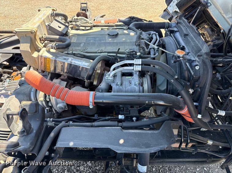 image for item EG5757 2010 Isuzu NPR HD street sweeper truck