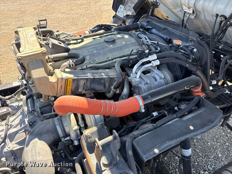 image for item EG5757 2010 Isuzu NPR HD street sweeper truck