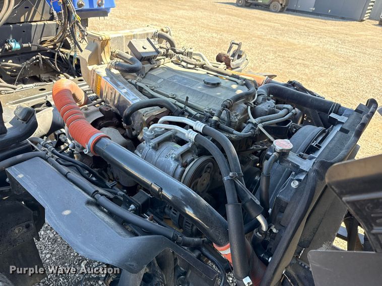 image for item EG5757 2010 Isuzu NPR HD street sweeper truck