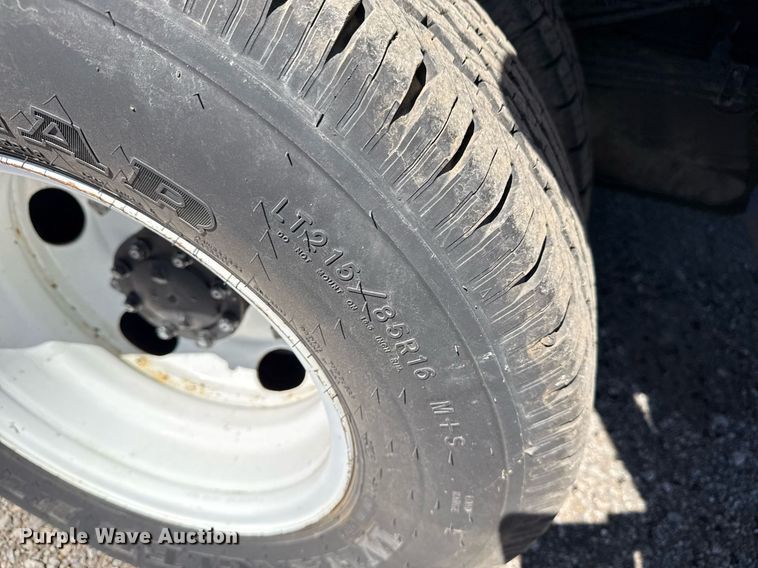 image for item EG5757 2010 Isuzu NPR HD street sweeper truck