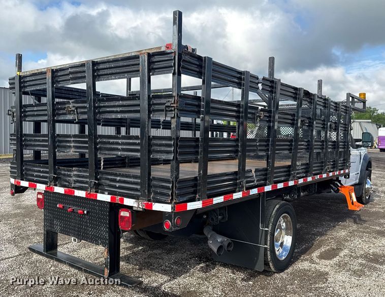 image for item EG5823 2018 Ford F550 flatbed truck
