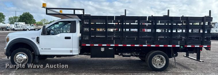 image for item EG5823 2018 Ford F550 flatbed truck