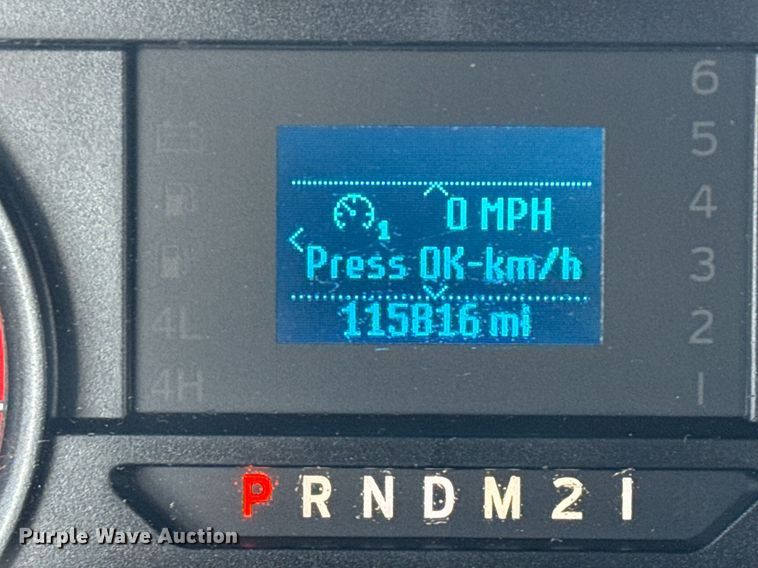 image for item EG5823 2018 Ford F550 flatbed truck