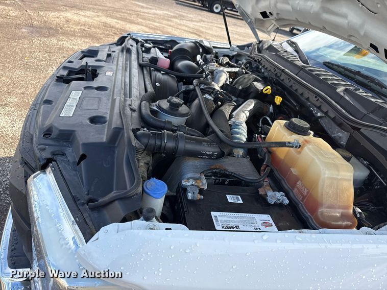 image for item EG5823 2018 Ford F550 flatbed truck