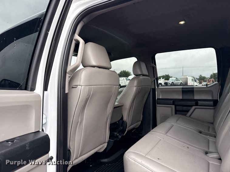 image for item EG5853 2018 Ford F550 Crew Cab flatbed truck