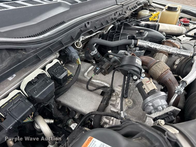 image for item EG5853 2018 Ford F550 Crew Cab flatbed truck