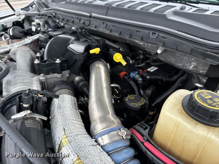 image for item EG5853 2018 Ford F550 Crew Cab flatbed truck