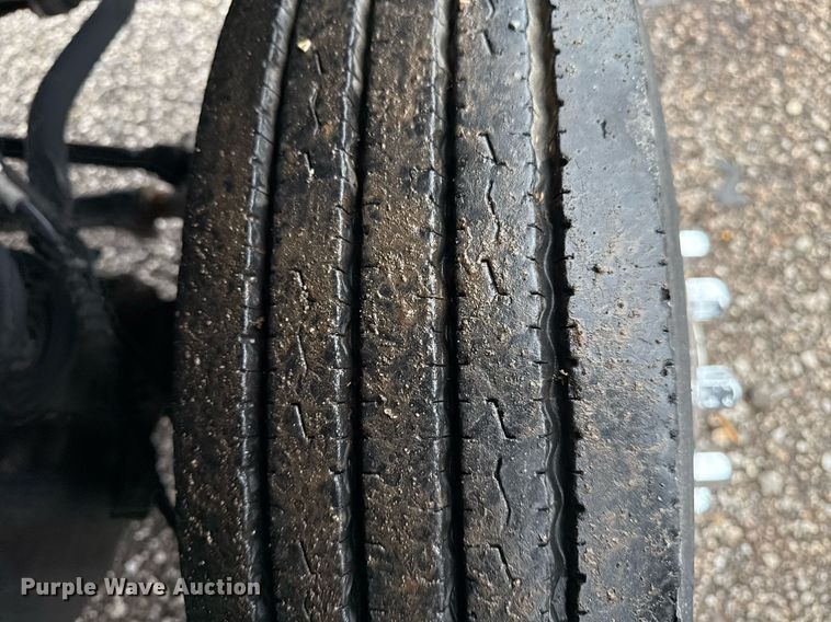 image for item EG5853 2018 Ford F550 Crew Cab flatbed truck